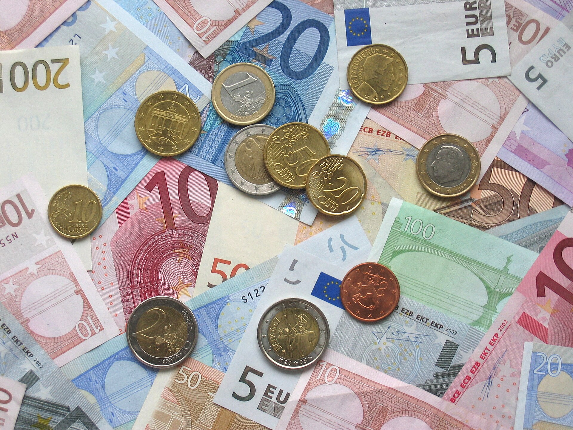 Euro banknotes and coins, the standard currency in Bulgaria since January 2026