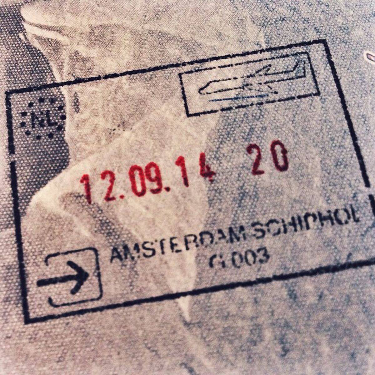 A Schengen-area passport entry stamp showing a date of entry to the area, the kind of stamp that counts against the 90-in-180 day visitor allowance